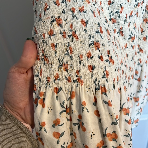 Abercrombie smocked shirt - Picture 2 of 2